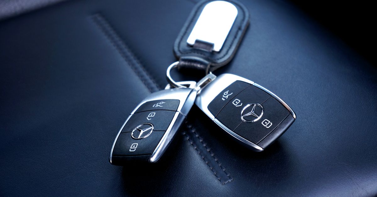 BMW car key fob — John Locksmiths